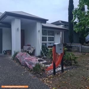 Halloween House at 25 Serene Circuit, Narangba